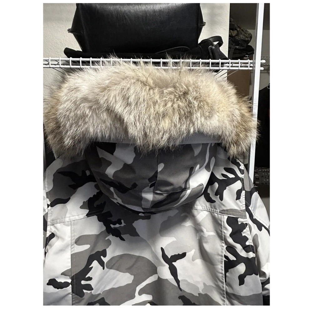 Canada goose white Macculloch Parka , brand new, limited jacket - Picture 5 of 12